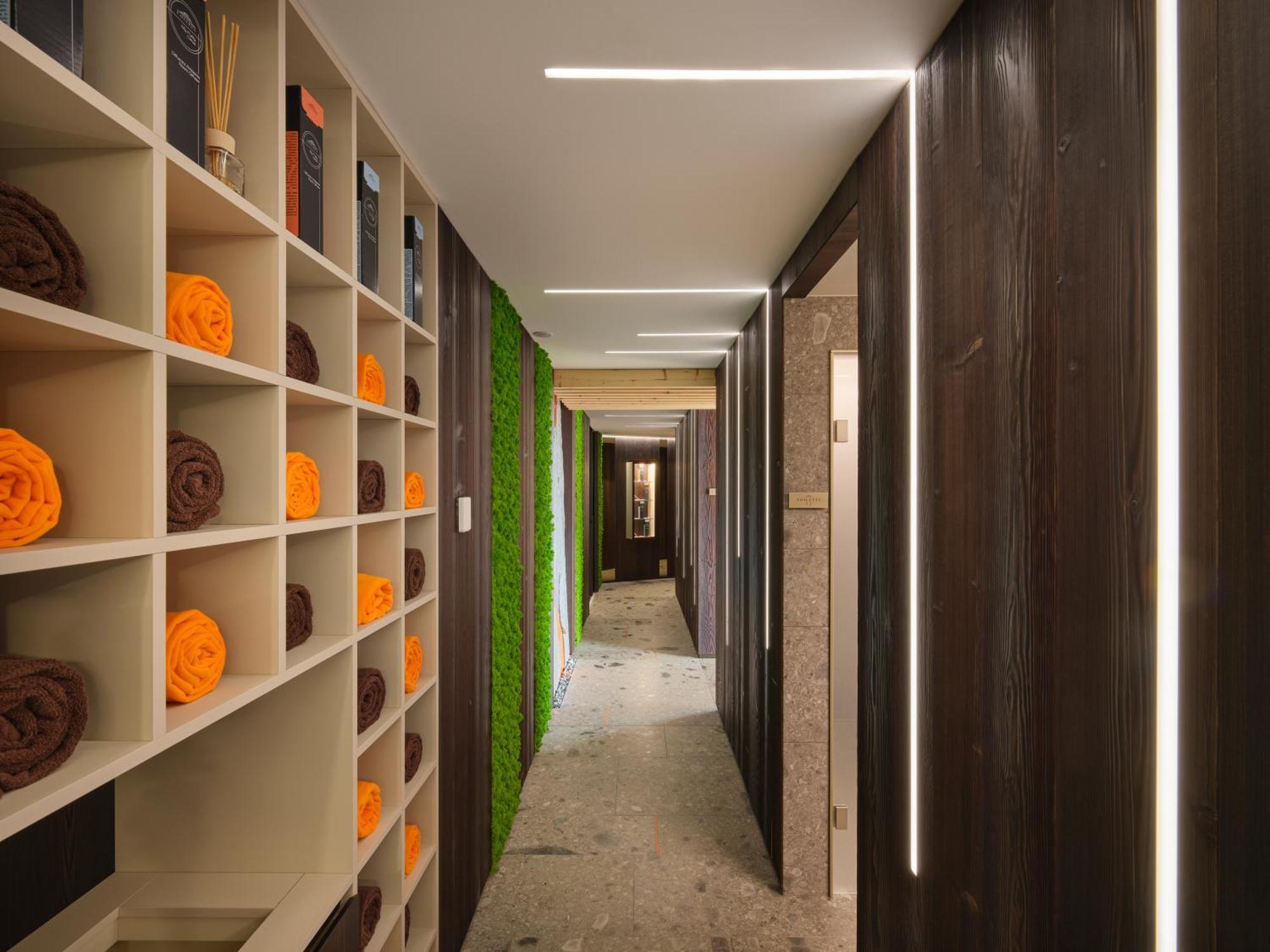 Collina Luxury Relais Hotel Clusone Exterior photo