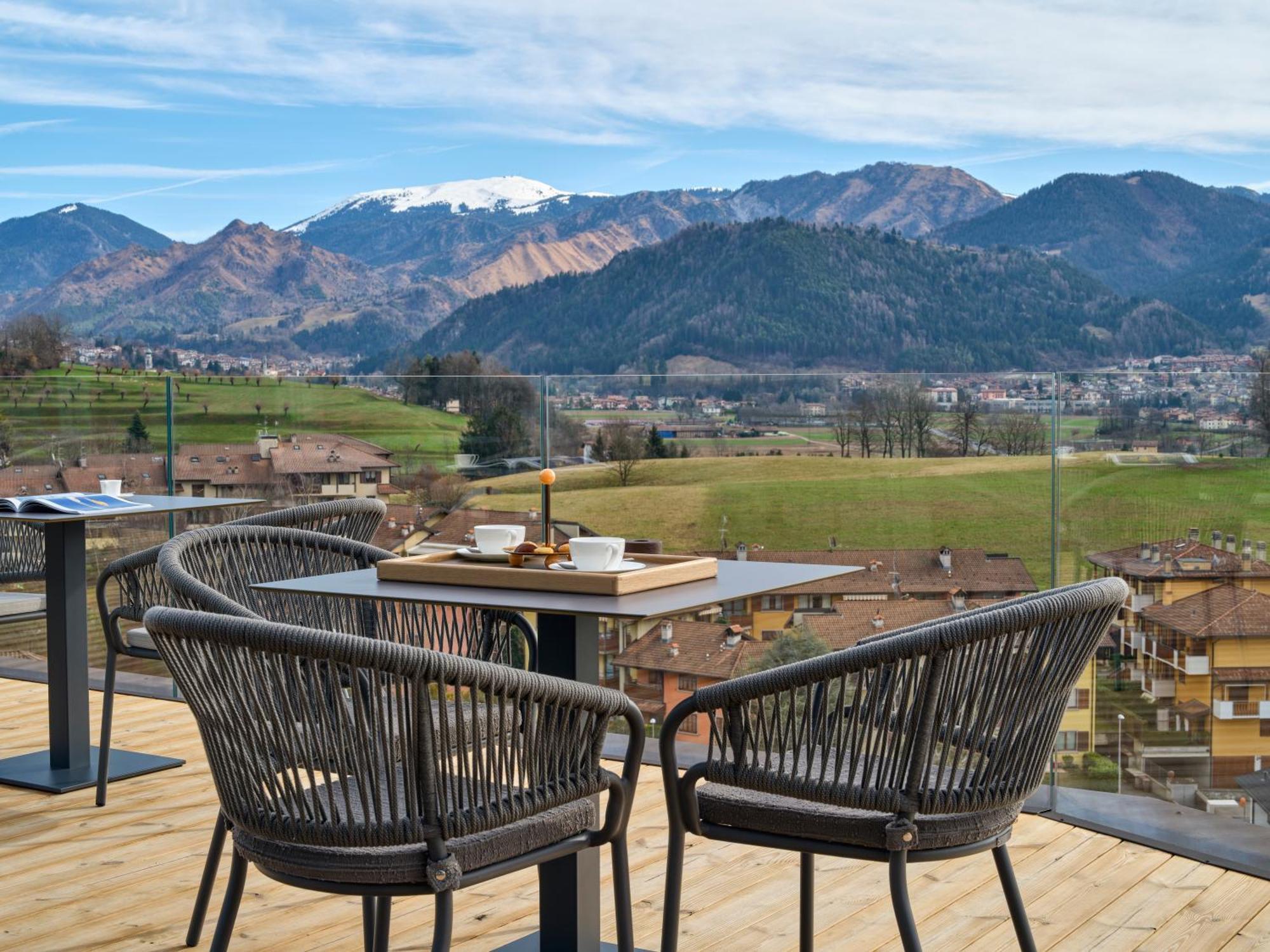 Collina Luxury Relais Hotel Clusone Exterior photo