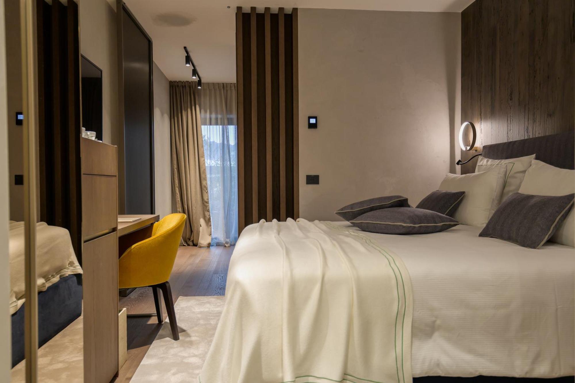 Collina Luxury Relais Hotel Clusone Exterior photo