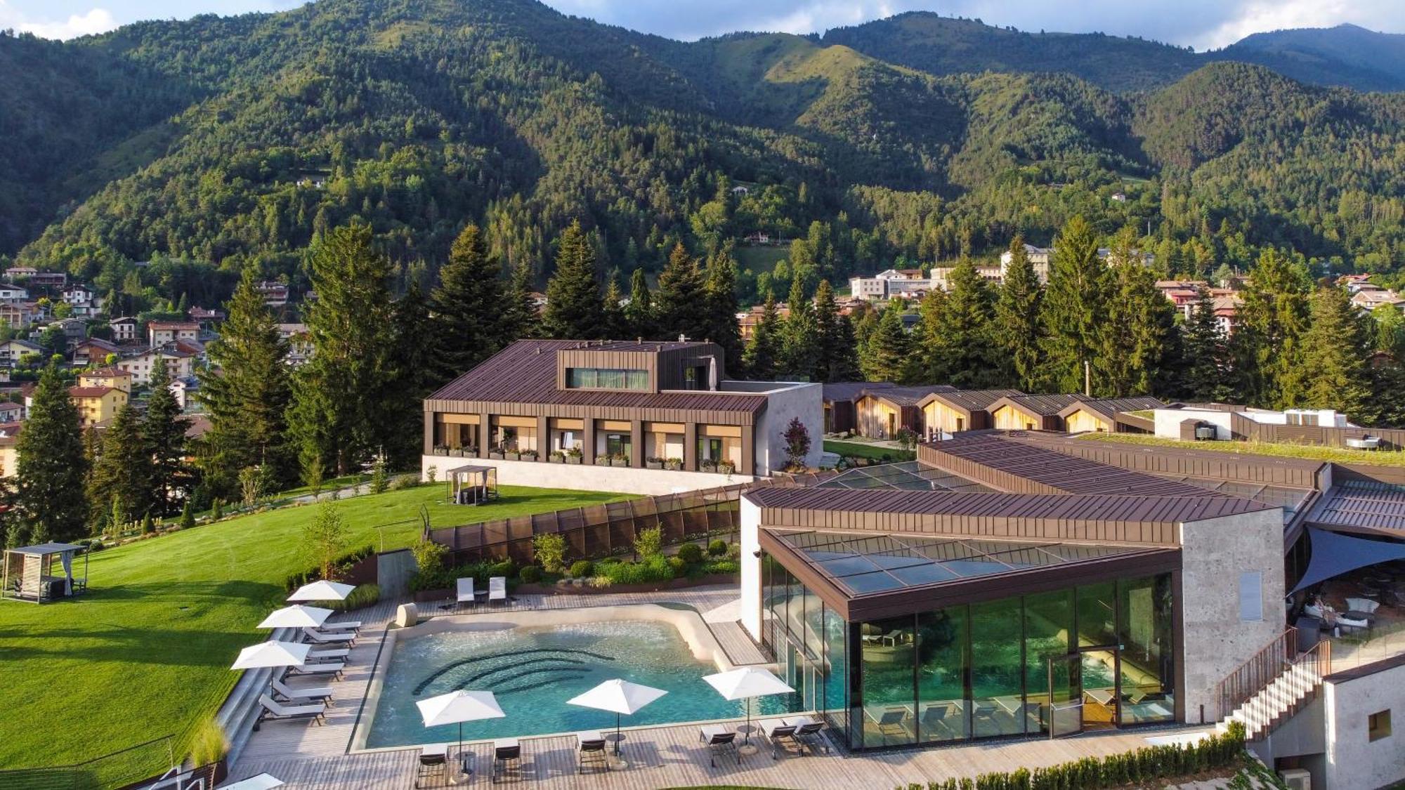 Collina Luxury Relais Hotel Clusone Exterior photo