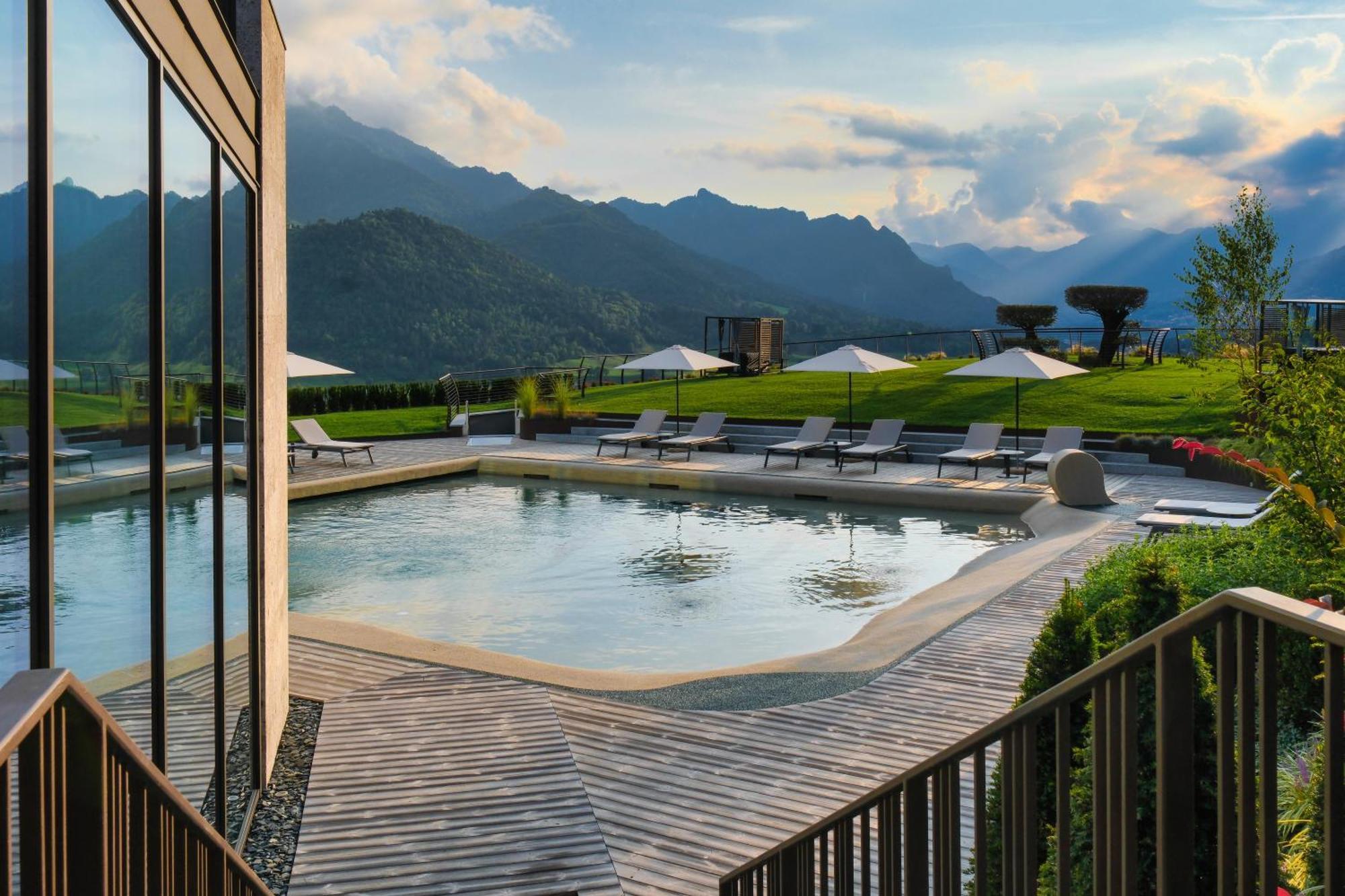 Collina Luxury Relais Hotel Clusone Exterior photo